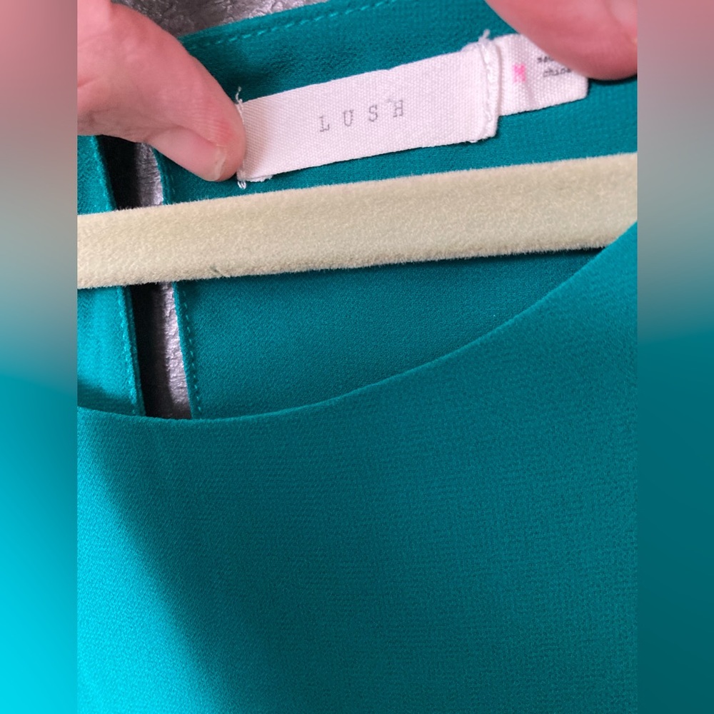 Lush | Blouse - Picture 3 of 5